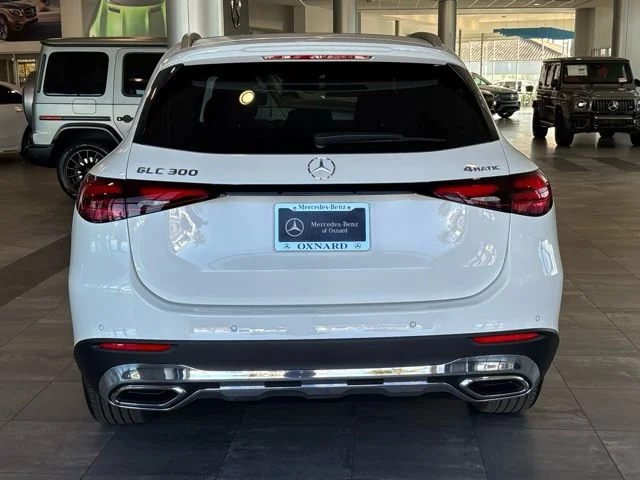 New 2026 White Mercedes-Benz GLC 300 image 6