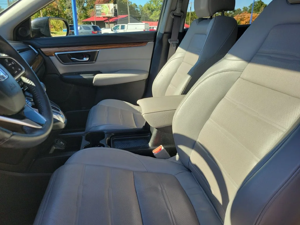 Used 2018 Black Honda EX-L image 19