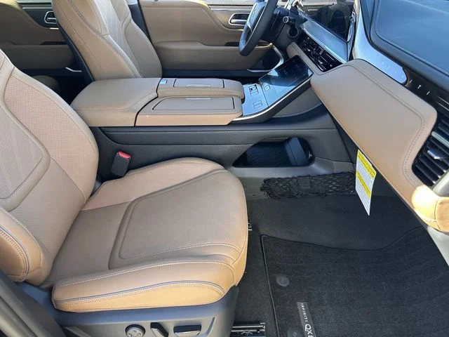 New 2027 BLACK OBSIDIAN INFINITI Luxe 4WD image 12