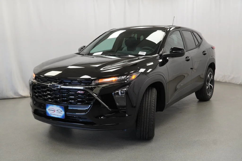 New 2026 Mosaic Black Metallic Chevrolet 1RS image 13