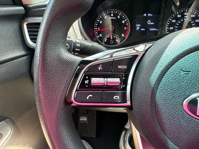 Used 2019 Silver Kia LX image 21