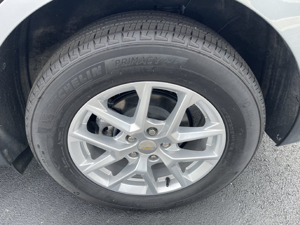 Used 2024 Gray Chevrolet LS image 14