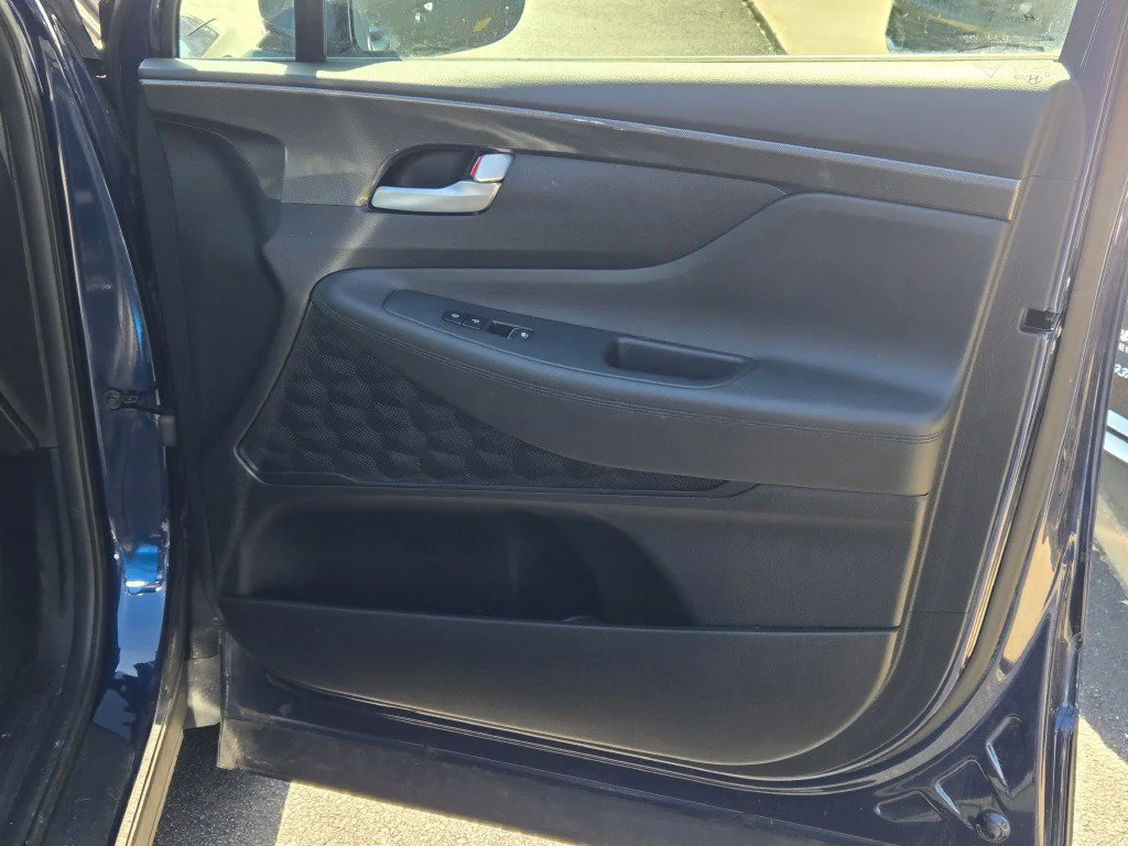 Used 2023 Blue Hyundai SEL image 4