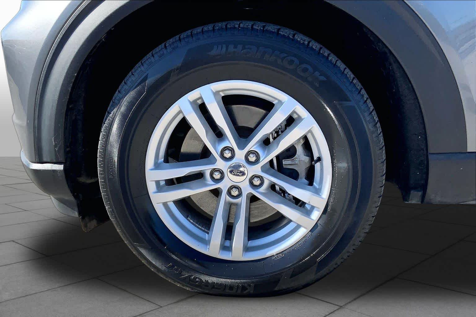 Used 2022 Carbonized Gray Metallic Ford XLT image 11