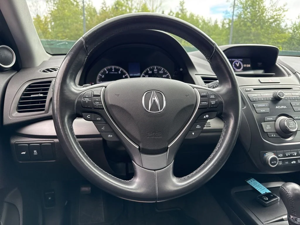 Used 2018 Crystal Black Pearl Acura Base image 10