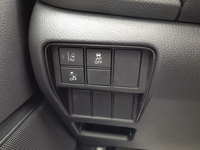 Used 2020  Honda EX image 18
