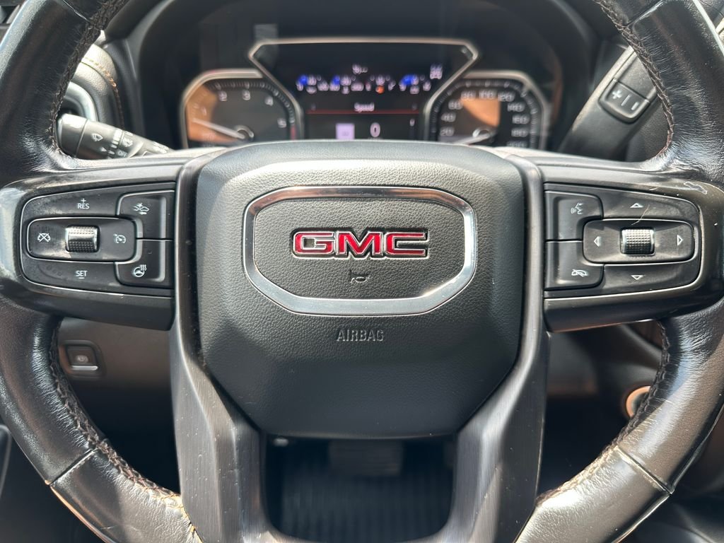Used 2020 Black GMC AT4 image 21