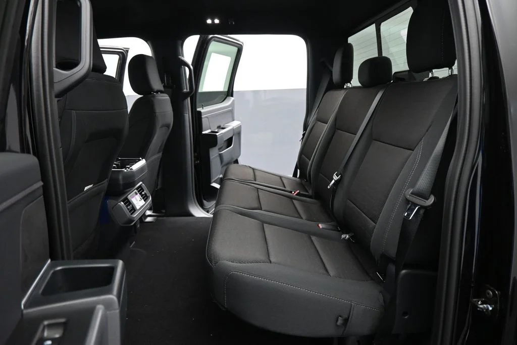New 2026 Agate Black Metallic Ford XLT image 18