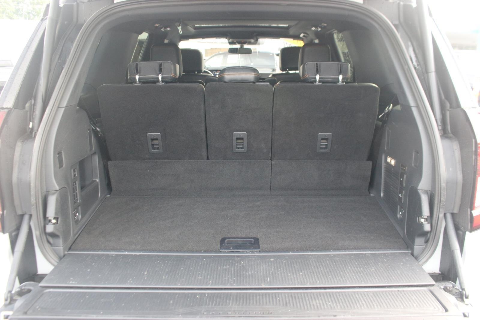 Used 2025 Space Silver Ford Tremor image 12