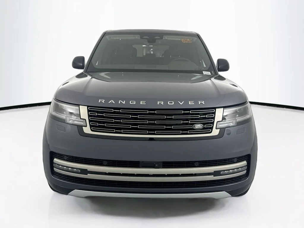 New 2026 Varesine Blue Land Rover SE image 2