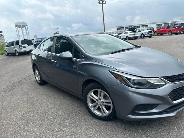 Used 2018 Satin Steel Gray Metallic Chevrolet LT image 4