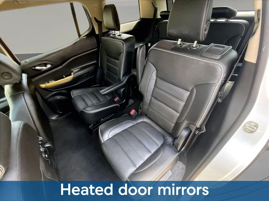Used 2017 White GMC Denali image 26