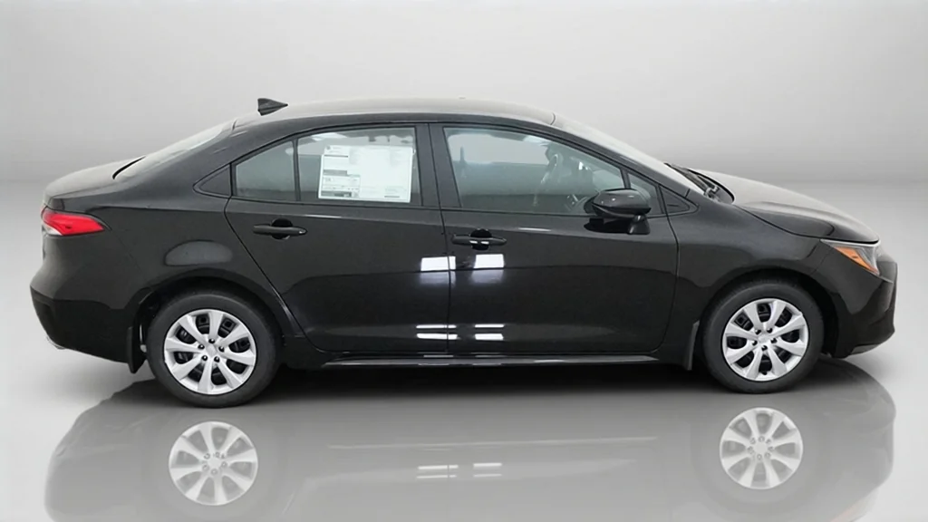 New 2027 Inked Toyota LE image 7
