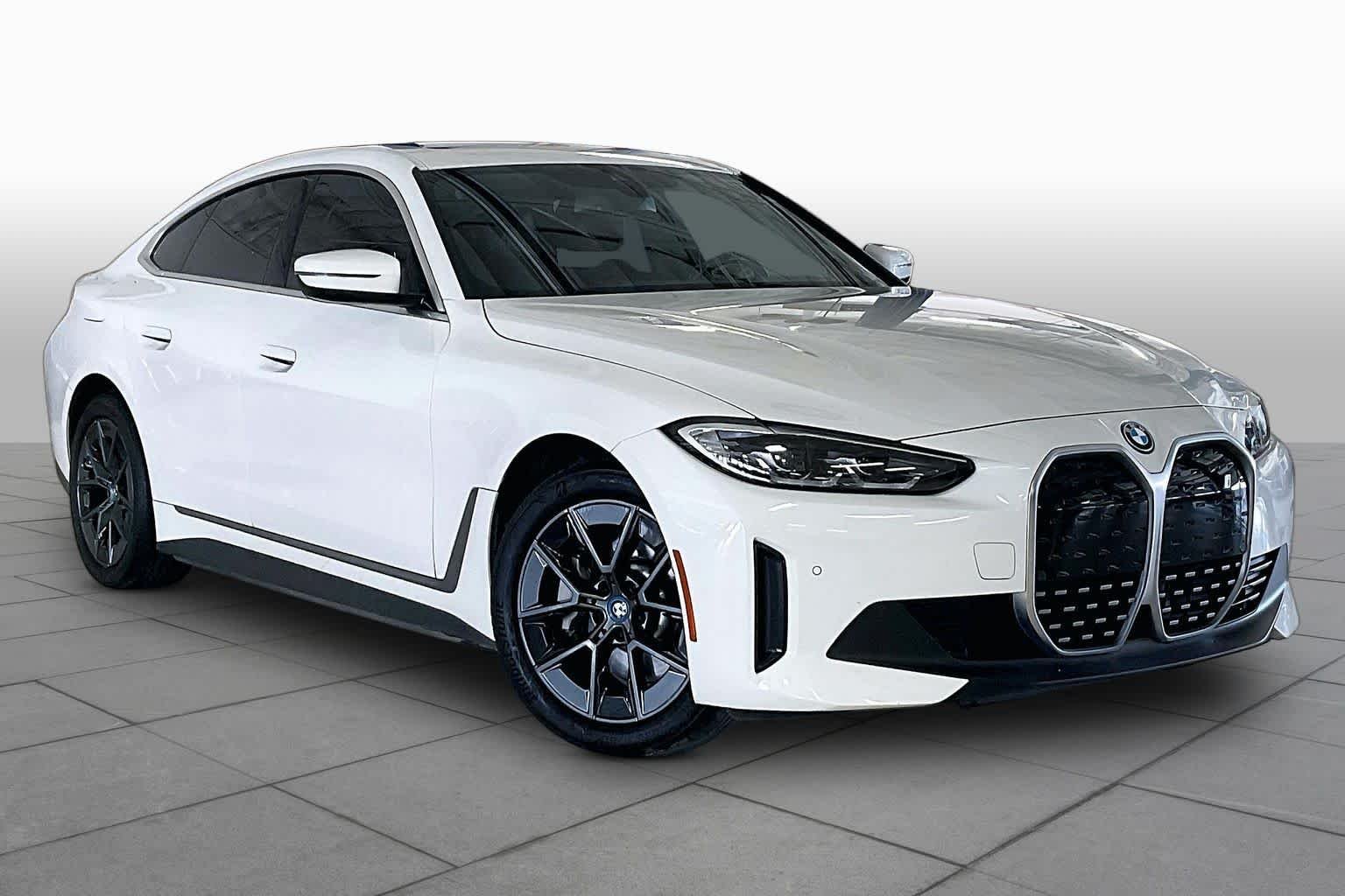 Certified Used 2023 Alpine White BMW eDrive35 image 2