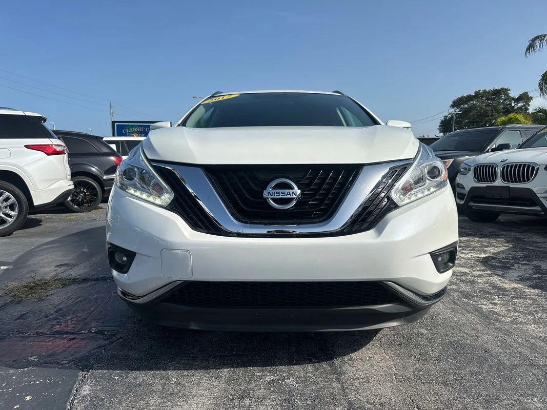 Used 2017 White Nissan SV image 5