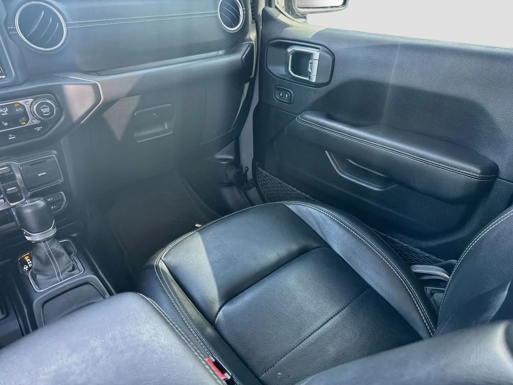 Used 2023 Gray Jeep Sahara 4xe image 26