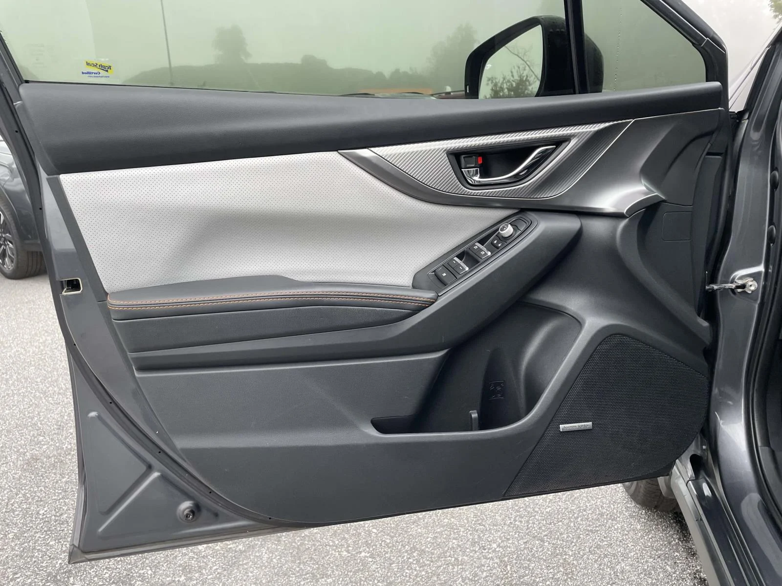 Used 2021 Magnetite Gray Metallic Subaru Limited image 5