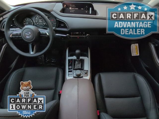 2025 Mazda CX-30 Premium - Photo 11