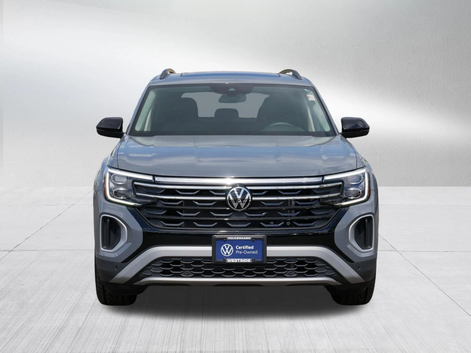 Certified 2025 Volkswagen Atlas Atlas Peak Edition with VIN 1V2CR2CA1SC562315 for sale in Saint Louis Park, Minnesota