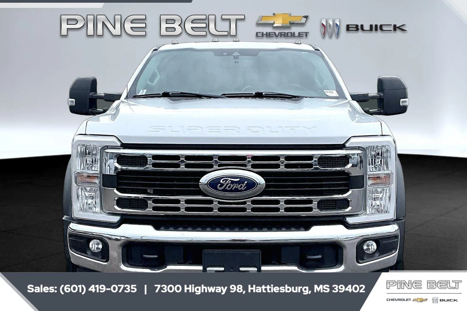 Used 2023 White Ford XL image 3