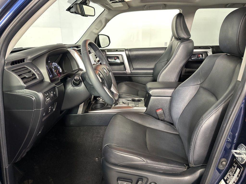 Used 2022 Nautical Blue Metallic Toyota Limited image 10