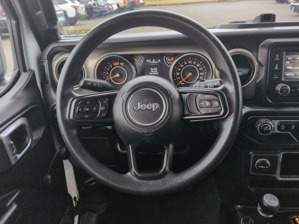 Used 2018 Bright White Clearcoat Jeep Unlimited Sport image 12