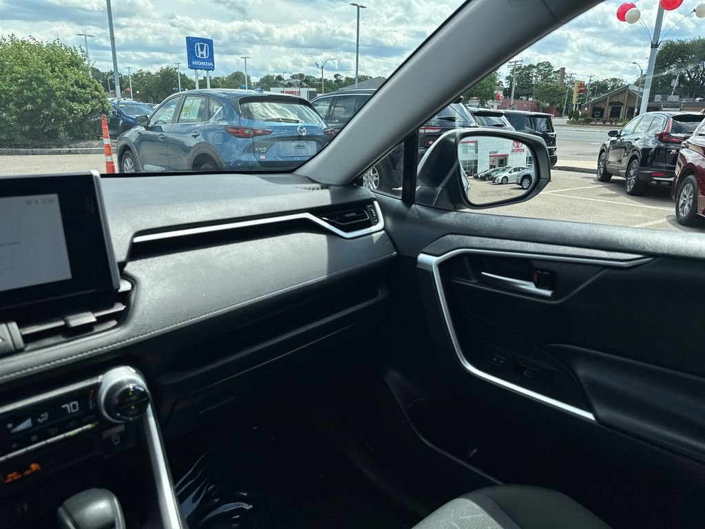 Certified Used 2025 Silver Toyota XLE image 28
