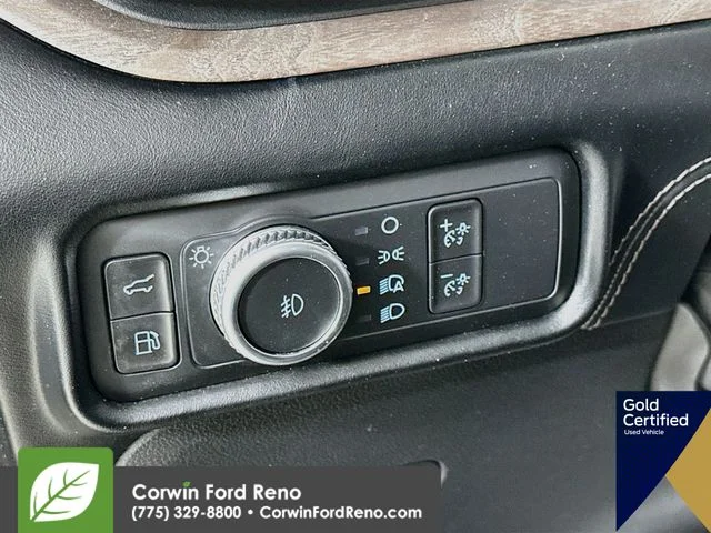 Used 2022 Gray Metallic Ford Platinum image 14