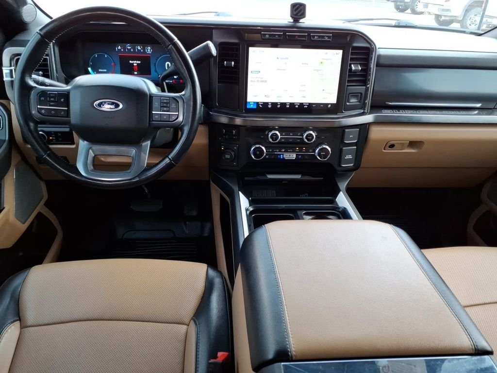 Used 2023 White Ford Lariat image 15
