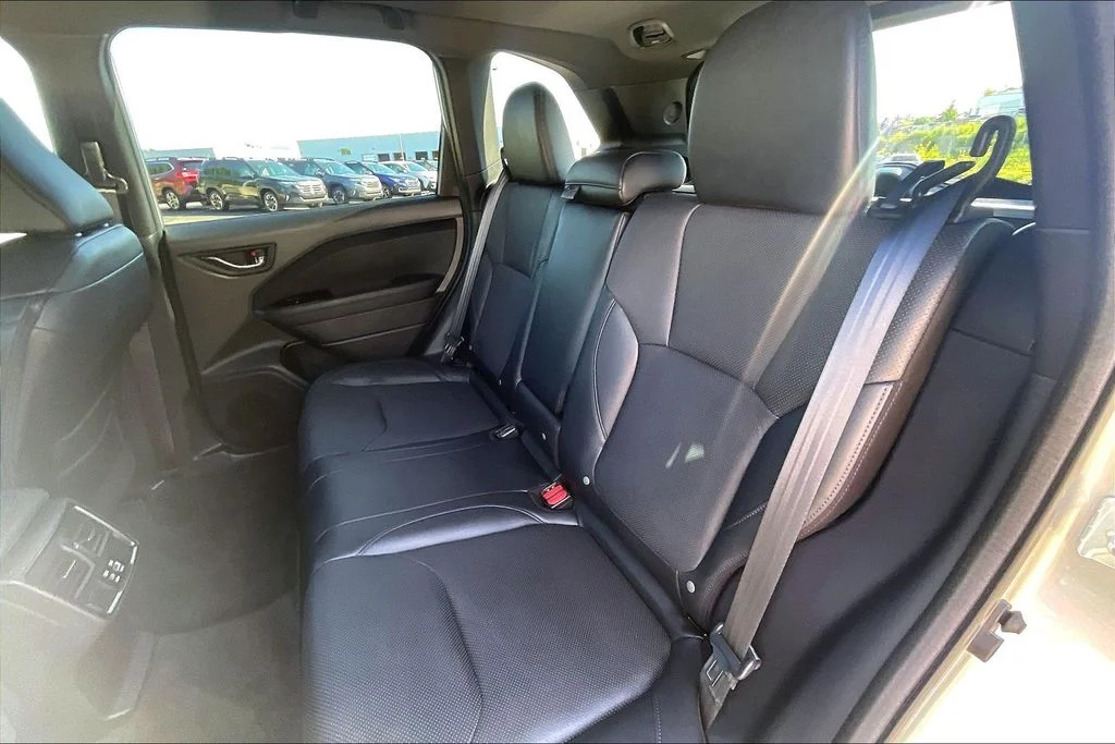 Used 2026 Silver Subaru Limited image 21