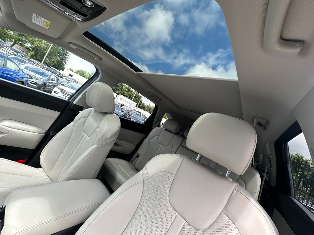 Certified Used 2023 Silver Kia X-Line S image 12