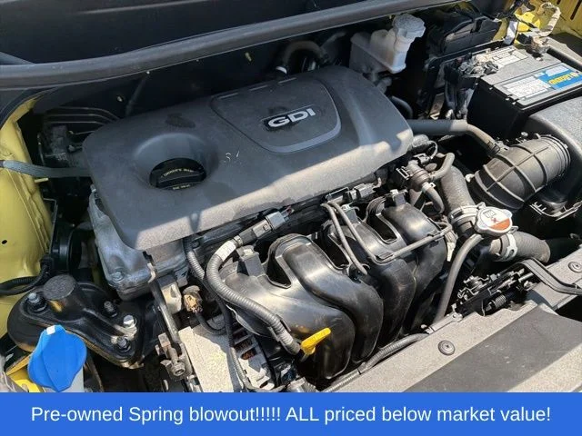 Used 2016 Yellow Kia LX image 28
