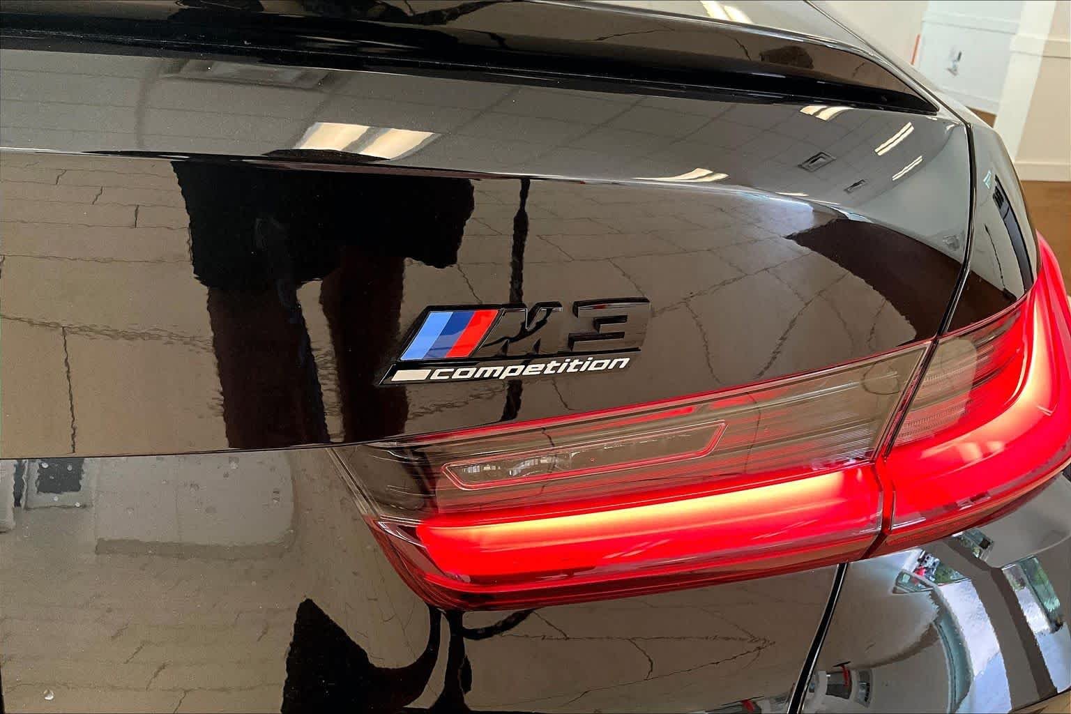 Used 2024 Black Sapphire Metallic BMW Competition image 9