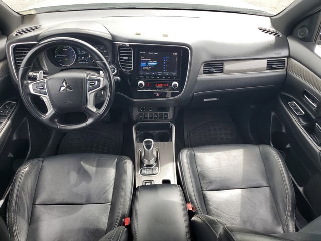 Used 2022 Silver Mitsubishi GT image 26