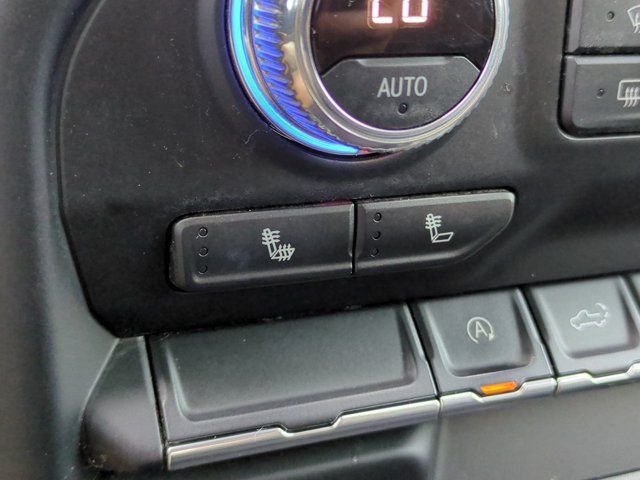 Used 2020 Gray GMC Elevation image 22