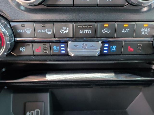 New 2026 Carbonized Gray Metallic Ford Lariat® image 81