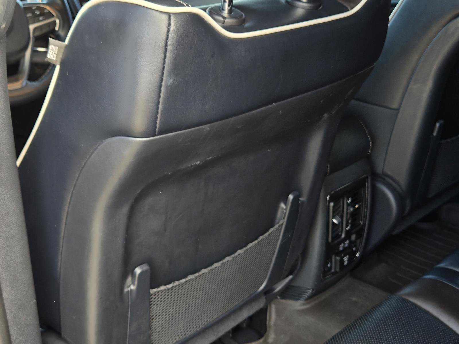 Used 2017 Ivory 3-Coat Jeep Overland image 31