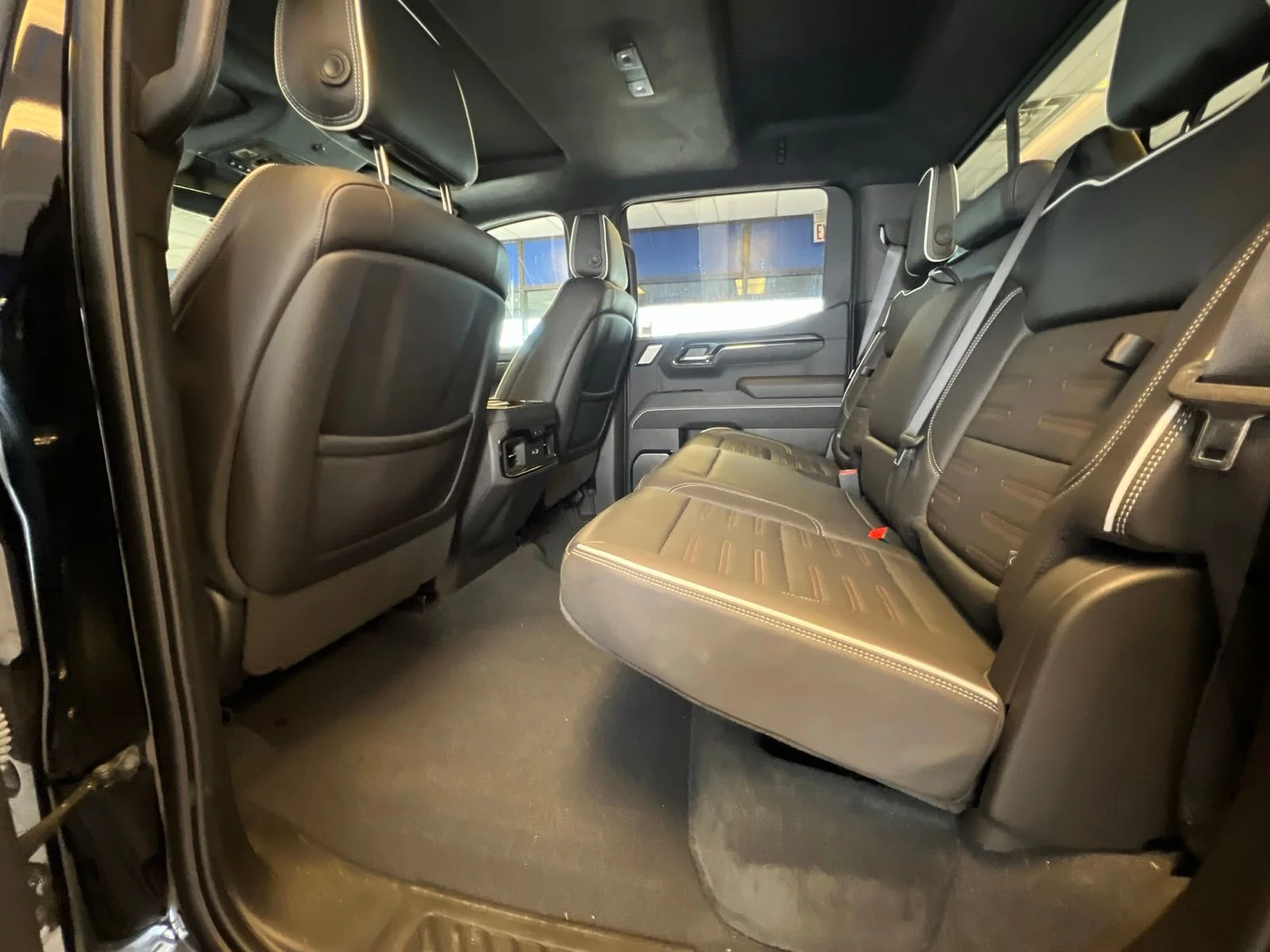 Used 2024 Onyx Black GMC AT4X image 6