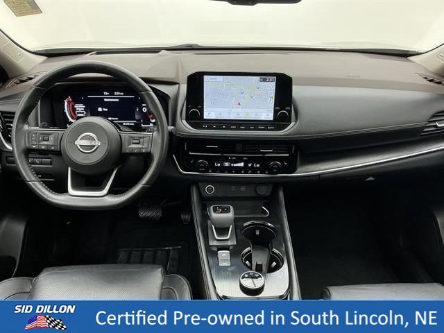Used 2023 Champagne Silver Metallic Nissan Platinum image 20