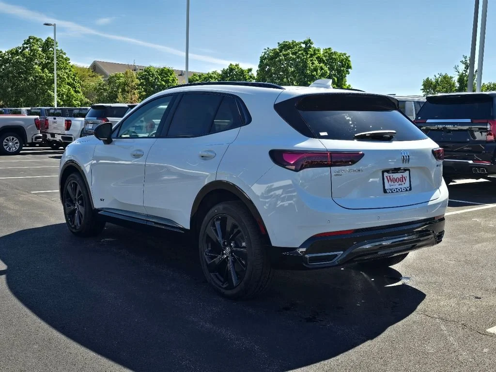New 2026 Summit White Buick Sport Touring image 7
