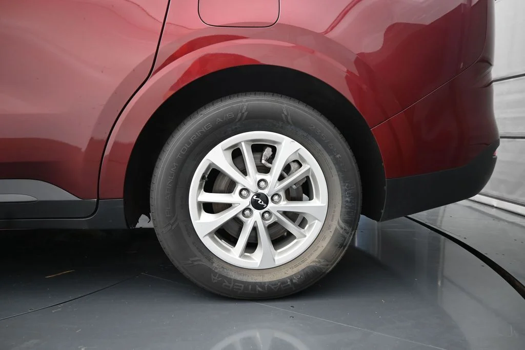 Used 2024 Red Kia LX image 15