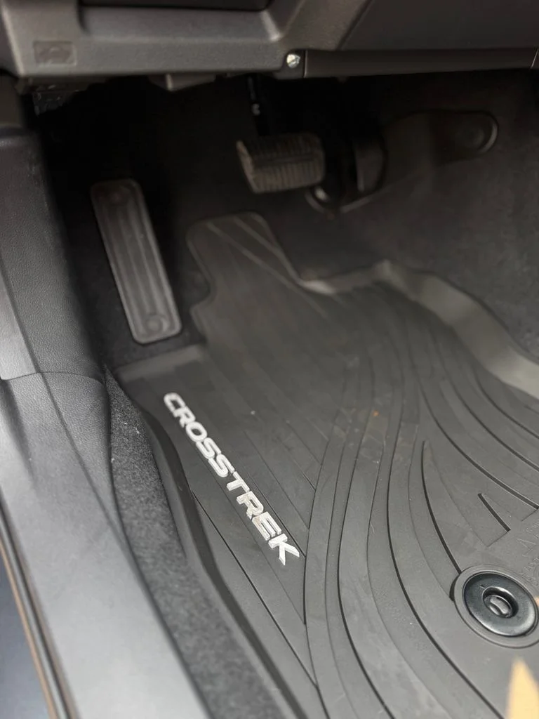 New 2026 MAGNETITE GRAY PEARL Subaru Limited Hybrid image 27