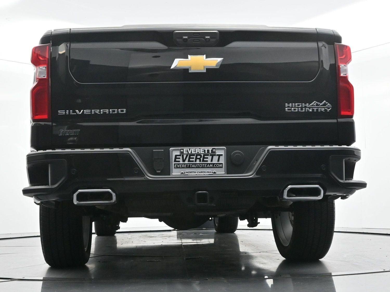 Used 2025 Black Chevrolet High Country image 47