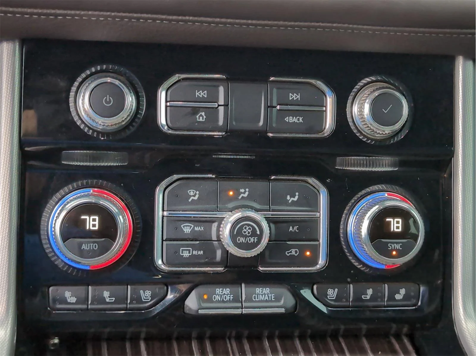 Used 2024 Volcanic Red Tintcoat GMC Denali image 20