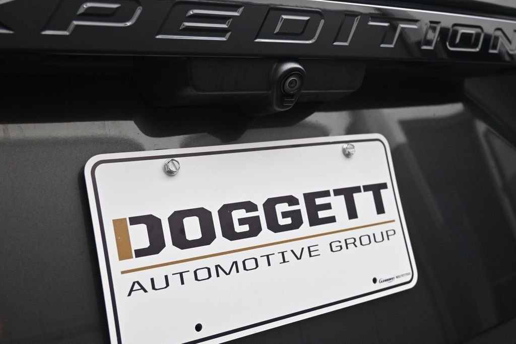 Used 2019 Gray Ford Limited image 12