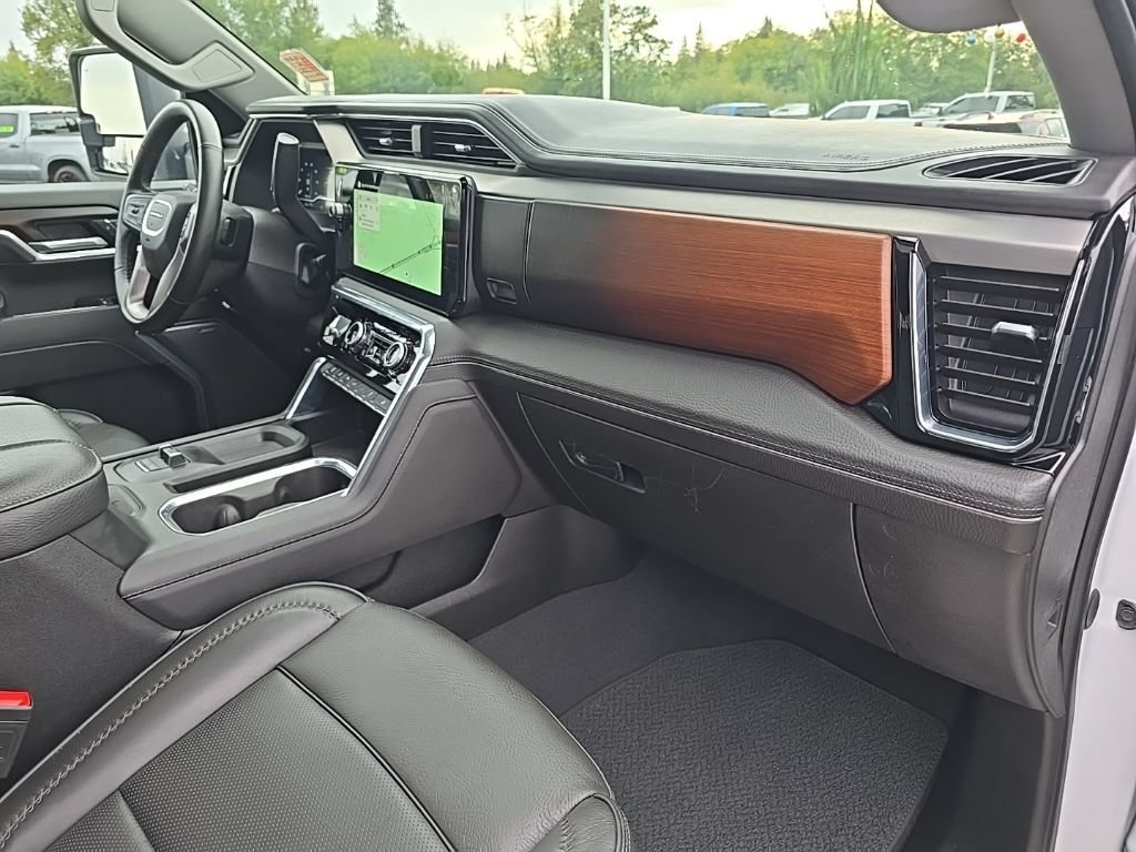 2025 GMC Sierra 3500HD Denali - Photo 33