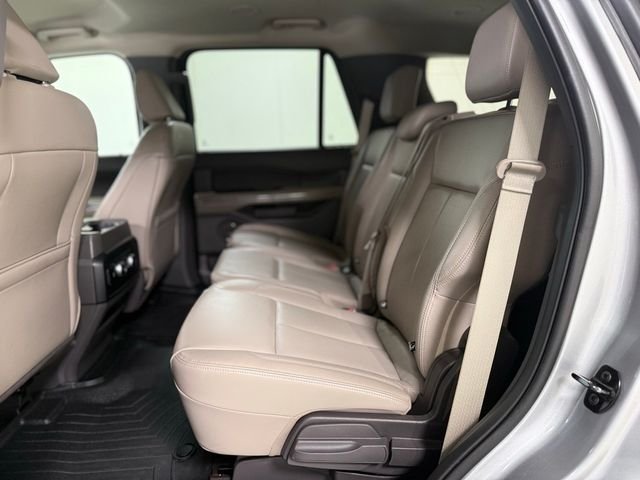2021 Ford Expedition XLT - Photo 19