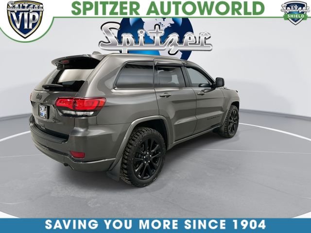 Used 2019 Gray Jeep Altitude image 10
