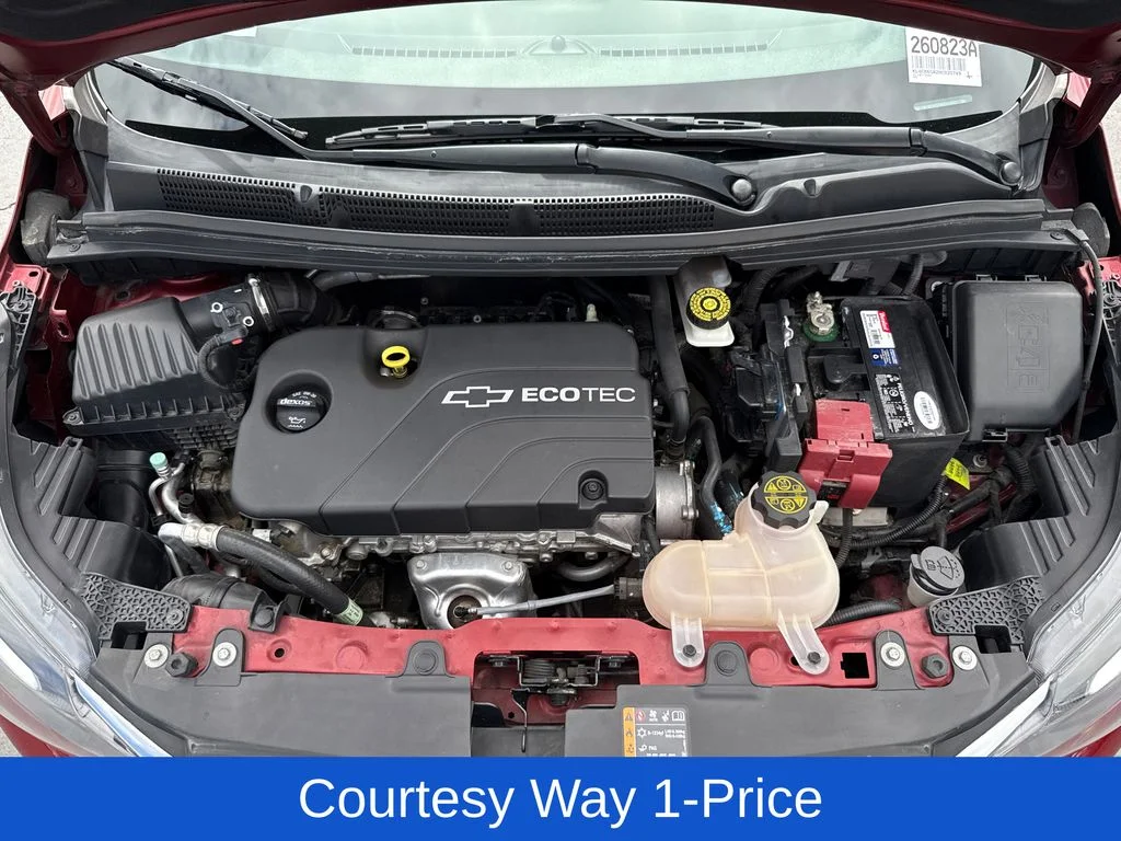 Used 2022 Red Chevrolet LS image 8