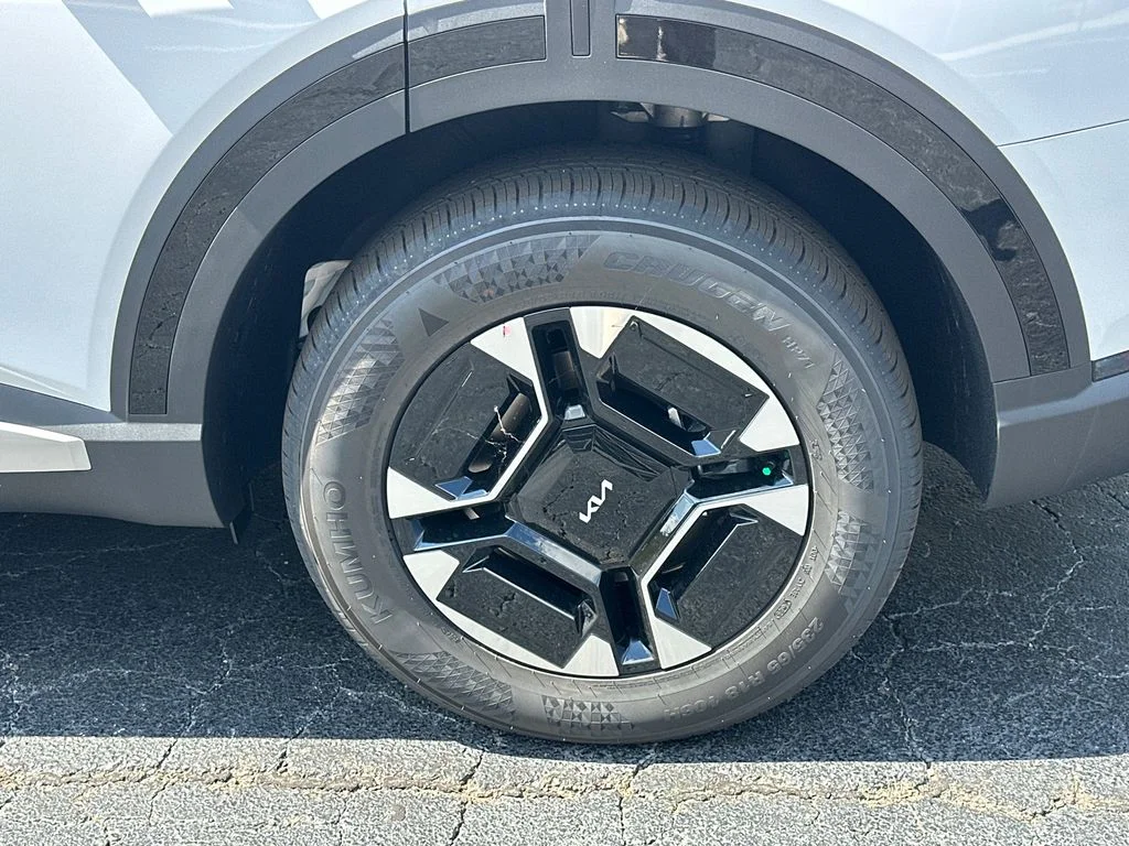 New 2027 White Kia EX image 20